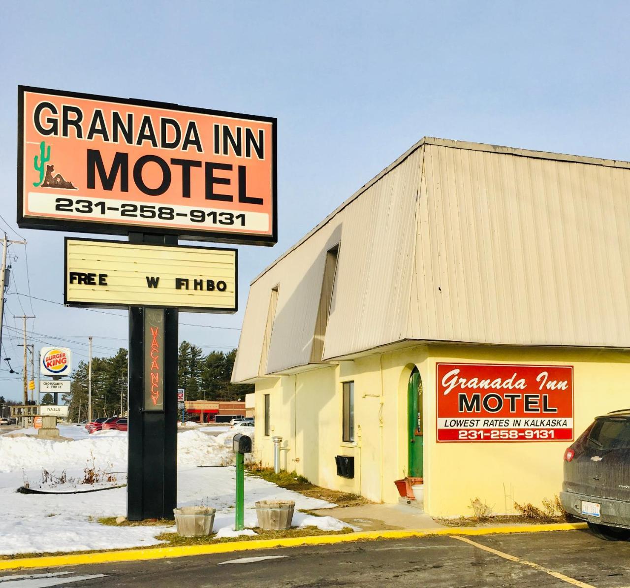 Granada Inn Motel - Kalkaska Exterior photo